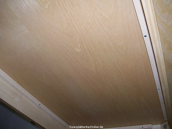 Rahmenwerk aus Holz.