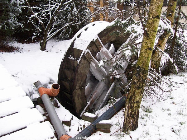 Das erste Wasserrad – ein Prototyp.